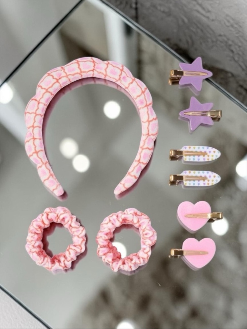 NWT Roller Rabbit x Target Pink Geo Hearts Headband, Wristbands & Clips Set